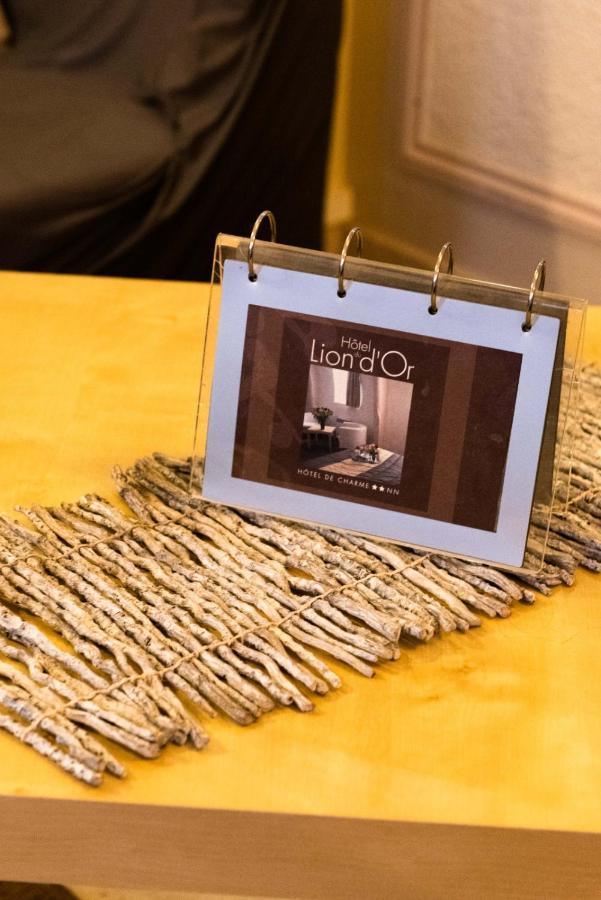 Hotel Le Lion D'Or Bernay  Bagian luar foto